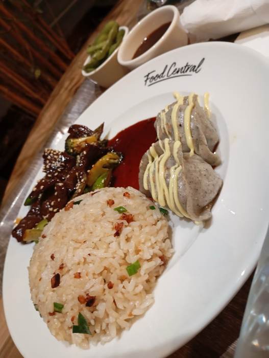 Fried rice with grilled vegetables