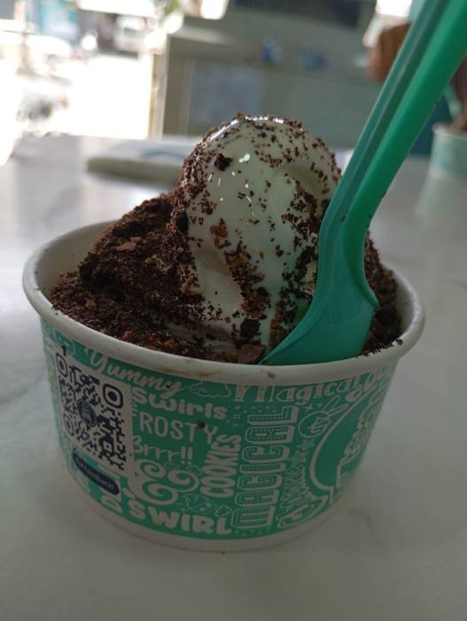 Chocolate gelato