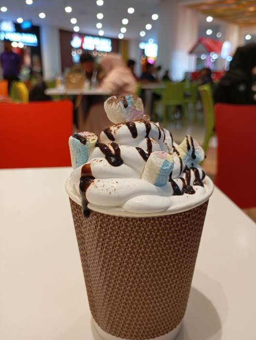 Whipped-cream frappe
