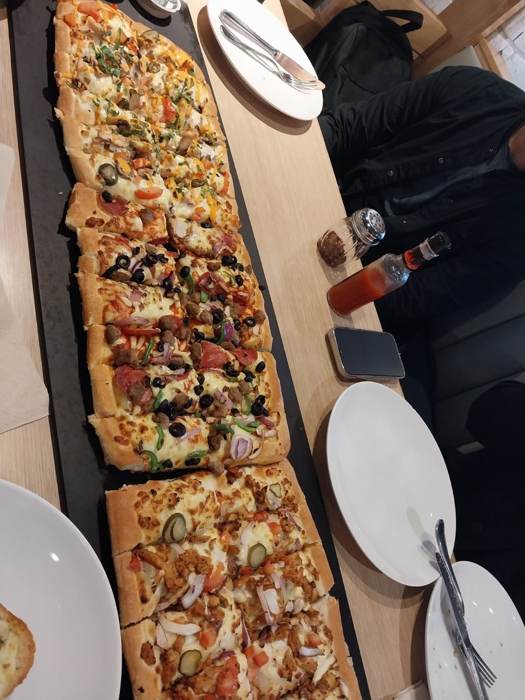 Long-cut pizza