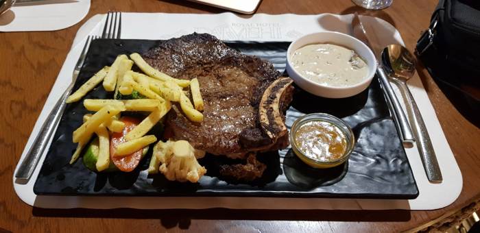 Steak and fries