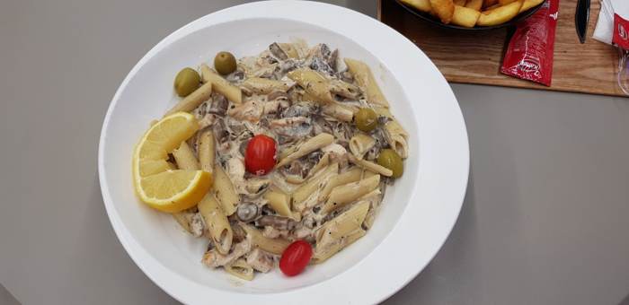 Creamy mushroom pasta