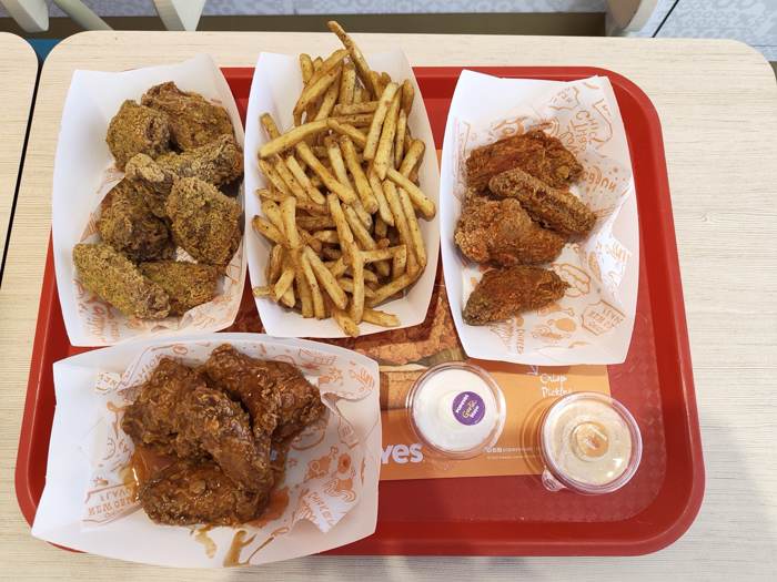 Fried chicken platter
