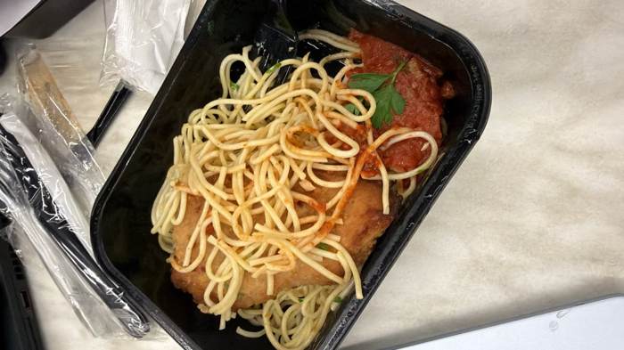 Spaghetti with sauce