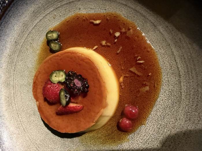 Caramel custard (flan)
